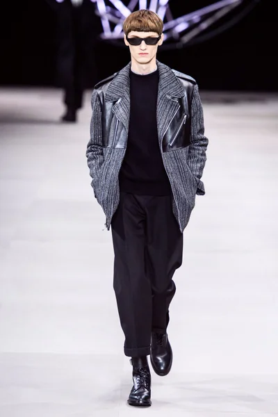 Look 54